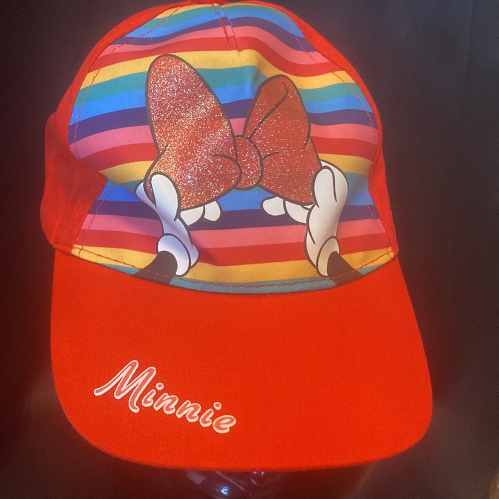 NWT Disney Minnie Mouse SnapBack hat! OS